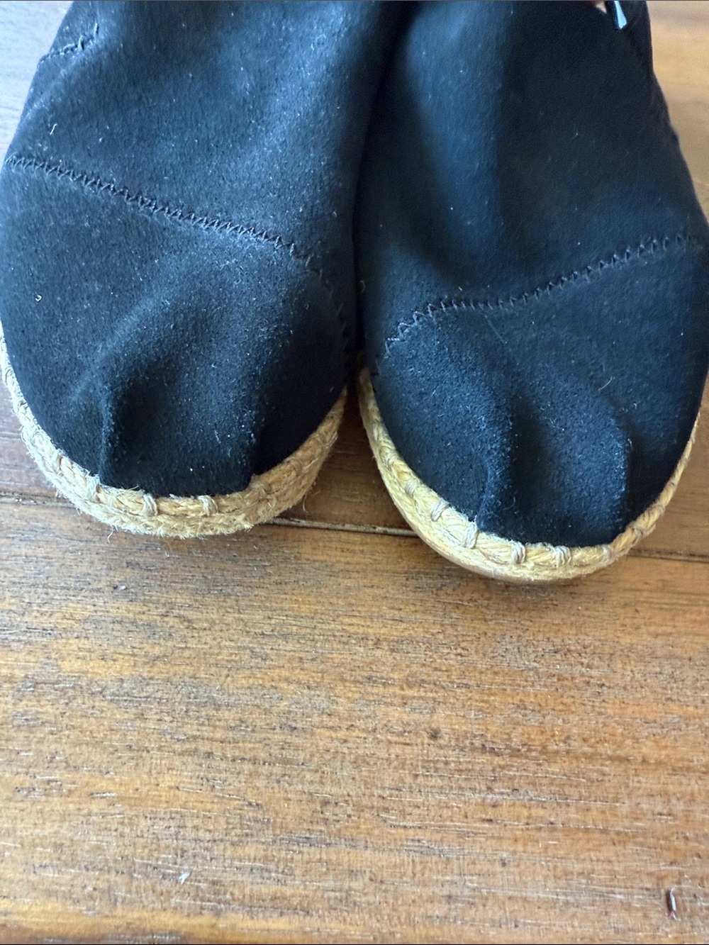 Women’s Toms Black Slip-On Espadrille Loafers Size 8.5 - Picture 6 of 6